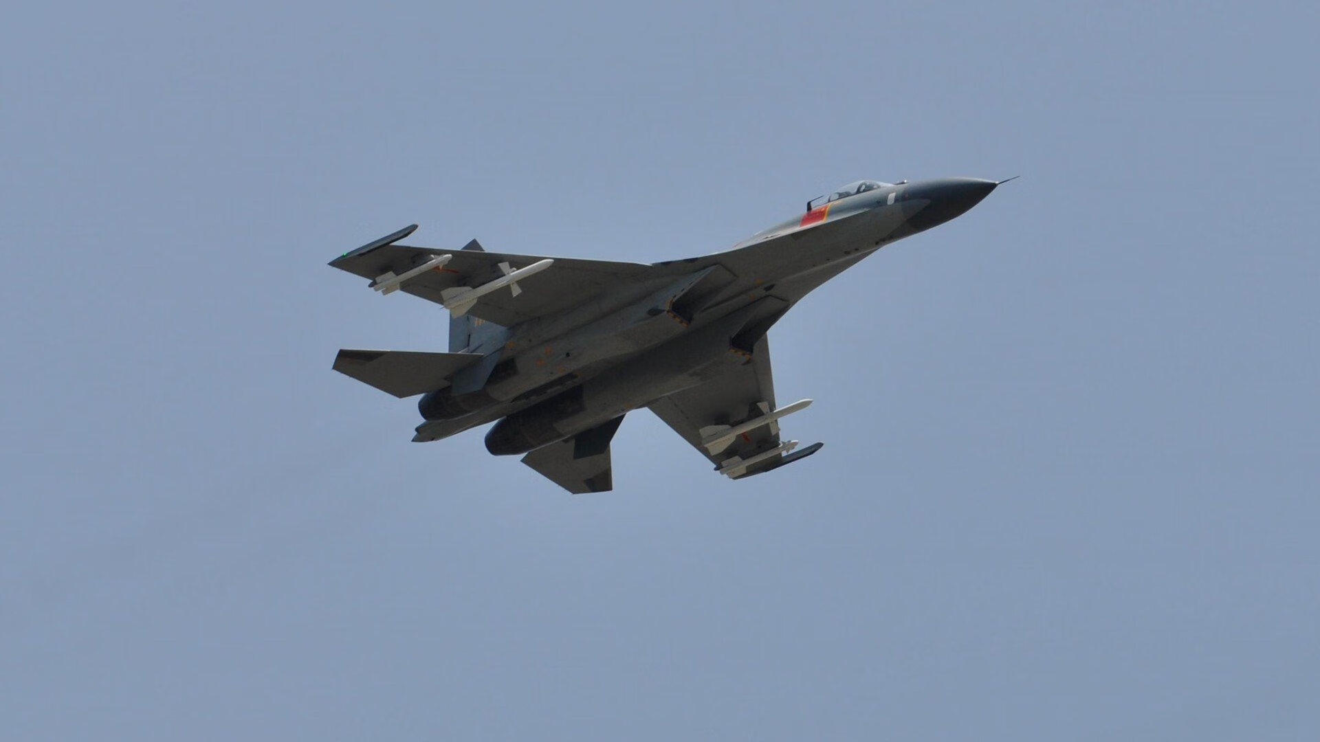 传奇“中场指挥官”揭秘:他们的战术艺术,传奇中场全集