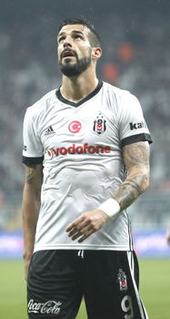 西班牙足球联赛深入推行智慧足球战略,西班牙足球联赛系统